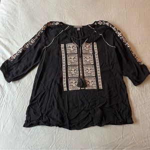 A Pea In The Pod Boho Peasant Embroidered Top Size S (maternity)